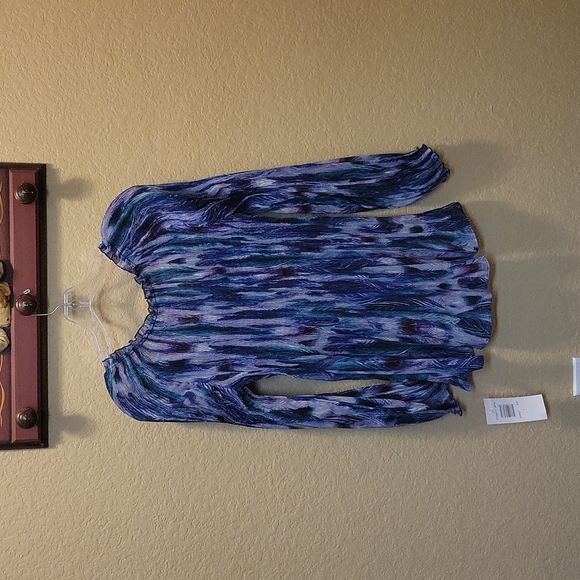 Sunny Leigh Blouse - Picture 4 of 4